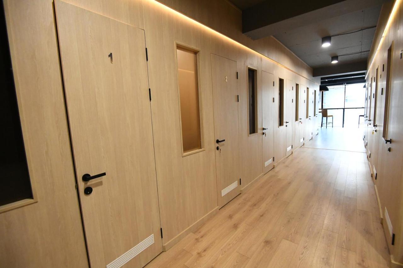 Capsuleplus Saburtalo Tbilisi ภายนอก รูปภาพ